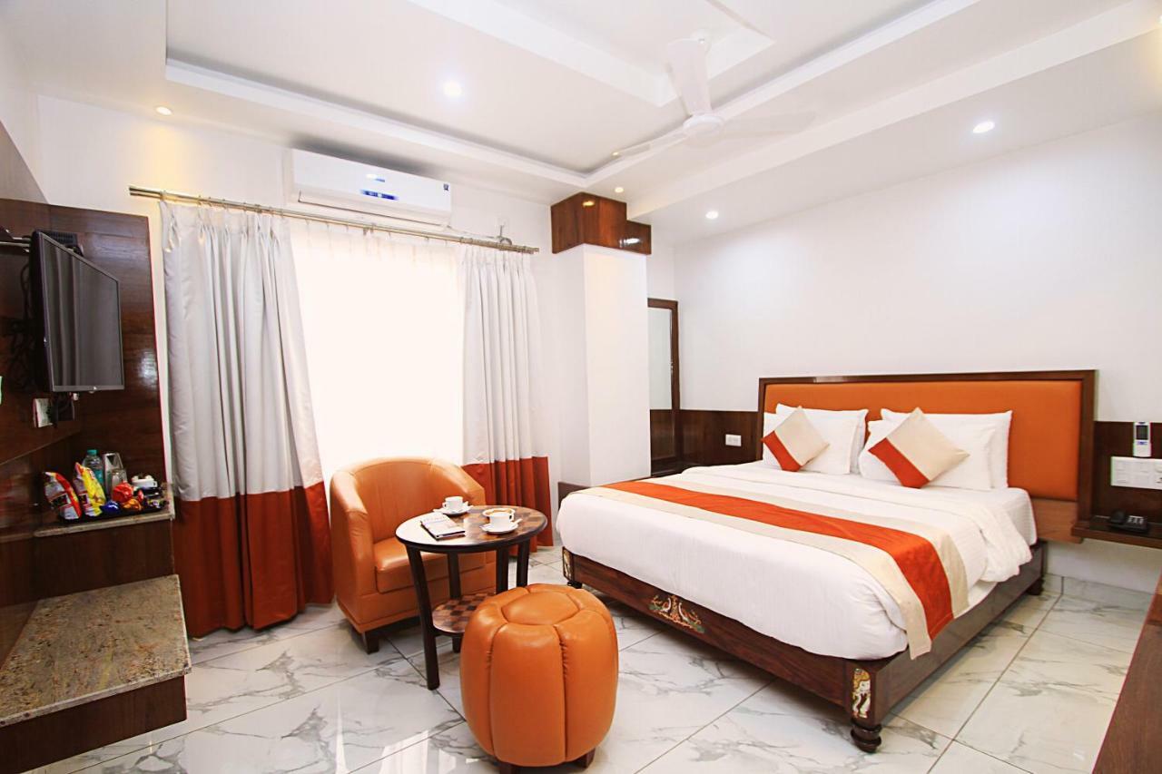 Hotel Lok Sagar מייזור מראה חיצוני תמונה