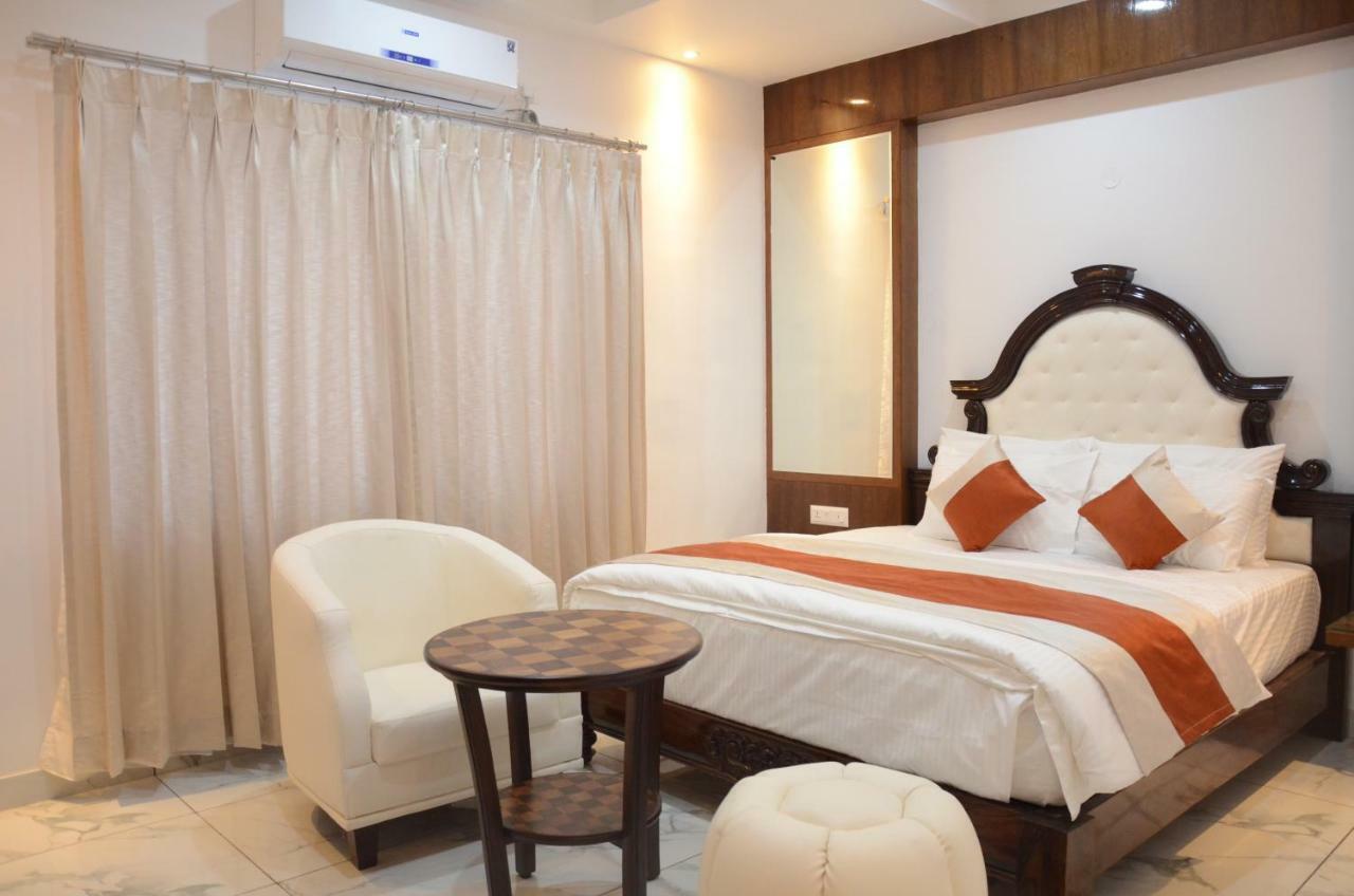 Hotel Lok Sagar מייזור מראה חיצוני תמונה